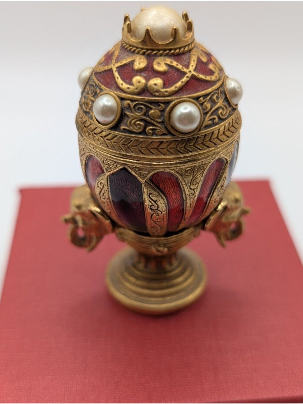 Joan Rivers Worldwide Imperial Treasures Trinket Box 4" Limited Edition